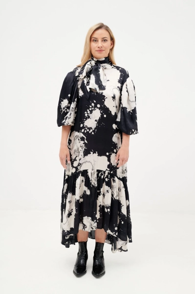 METGALA BLACK&WHITE extensive dress with a bow collar