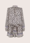 CARRIE beige jedwabna sukienka w zwierzęcy print