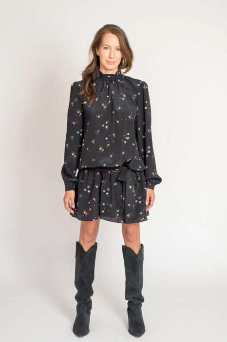 JULIA CORAL turtleneck sweater