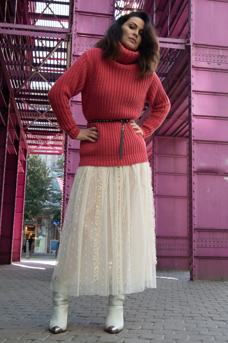 JULIA CORAL turtleneck sweater